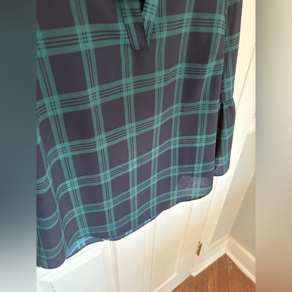J.Crew Factory Black Watch Plaid Bell Sleeve Top – Size Small Festive Holiday - Picture 5 of 9